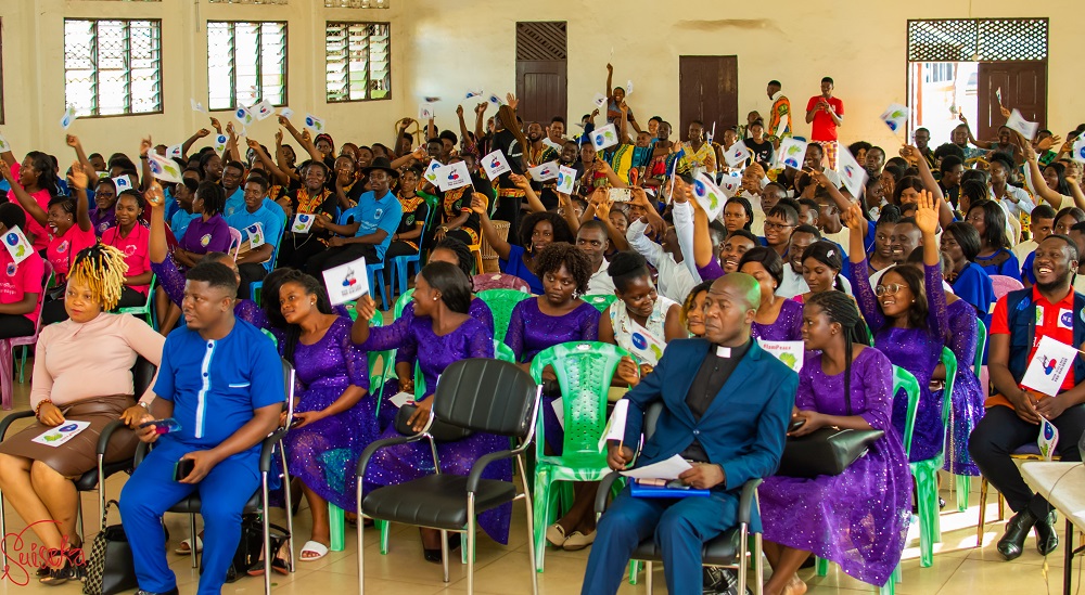Youths reducing radicalization via music and culture